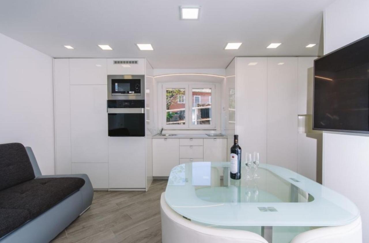 Apartment Bellovar Rijeka Buitenkant foto